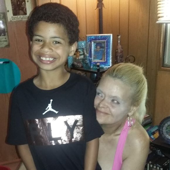 Meet your Posher, Deanna - Picture 1 of 1